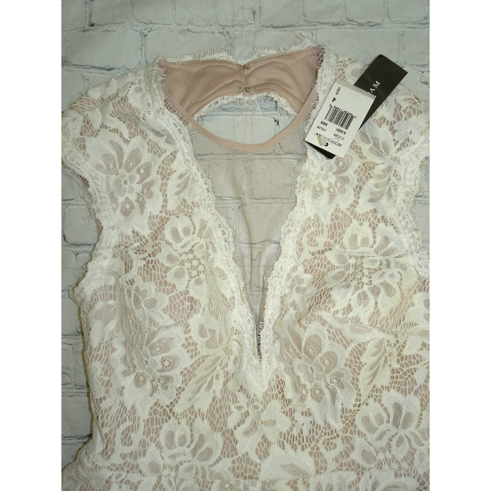 Betsy & Adam Peplum All Over Lace w/ Open Back Dress, Cream, 4 NWT - Picture 7 of 11
